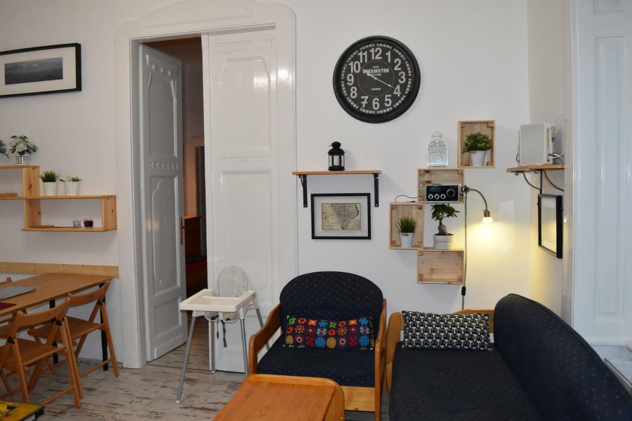 Lara Downtown Apartment Budapest Exterior foto